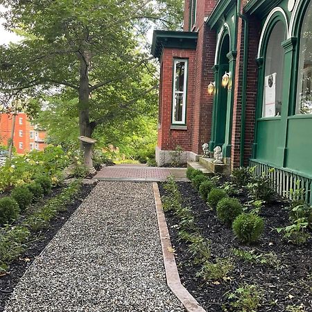 Ile De Garde B&B Sherbrooke Exterior photo