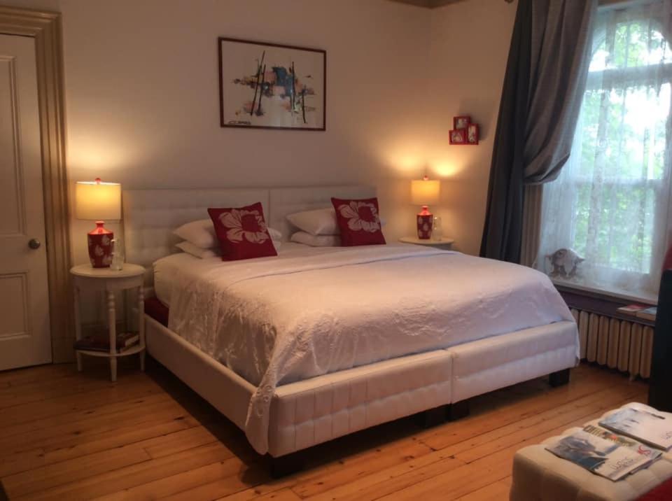 Ile De Garde B&B Sherbrooke Exterior photo