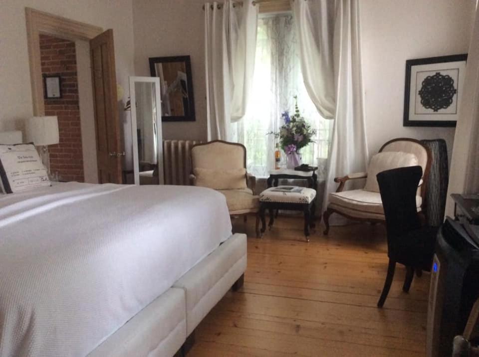 Ile De Garde B&B Sherbrooke Exterior photo